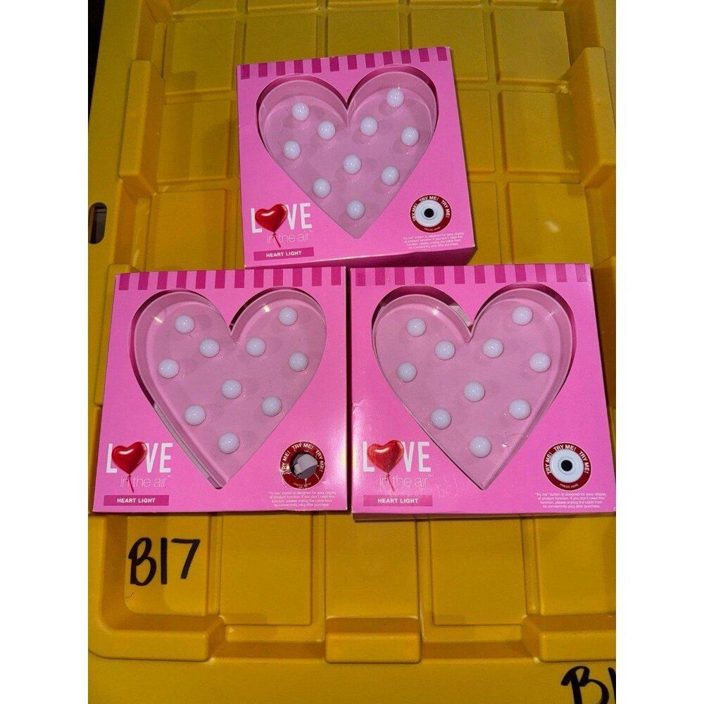 3 heart shaped lights B16
